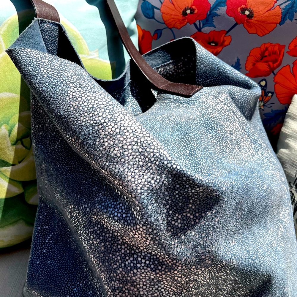 LINDE GALLERY ST BARTH HOBO TOTE MILOU M GALUCHAT, PRINTED SUEDE DENIM Pristine